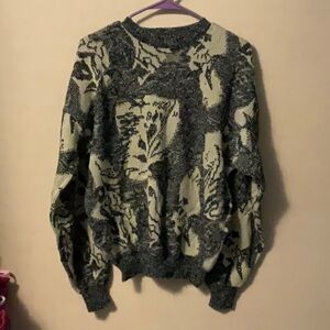 Carlos Santana Black and Gray Crewneck Sweater with Abstract Design
